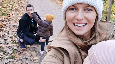 anna lewandowska kinder|Anna Lewandowska und Robert Lewandowski: Mit der。